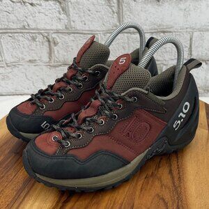 Five Ten Camp Four Womens Sz. 6 Approach Outdoor Hiking Shoes